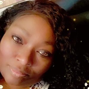 Meet your Posher, Coretta